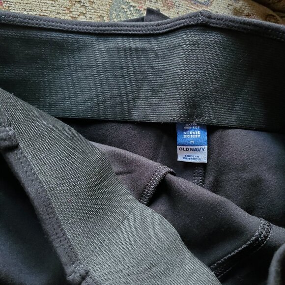 Old Navy Extra High-Waisted Stevie Skinny Ponte Pants, Black, Size M - Picture 12 of 12